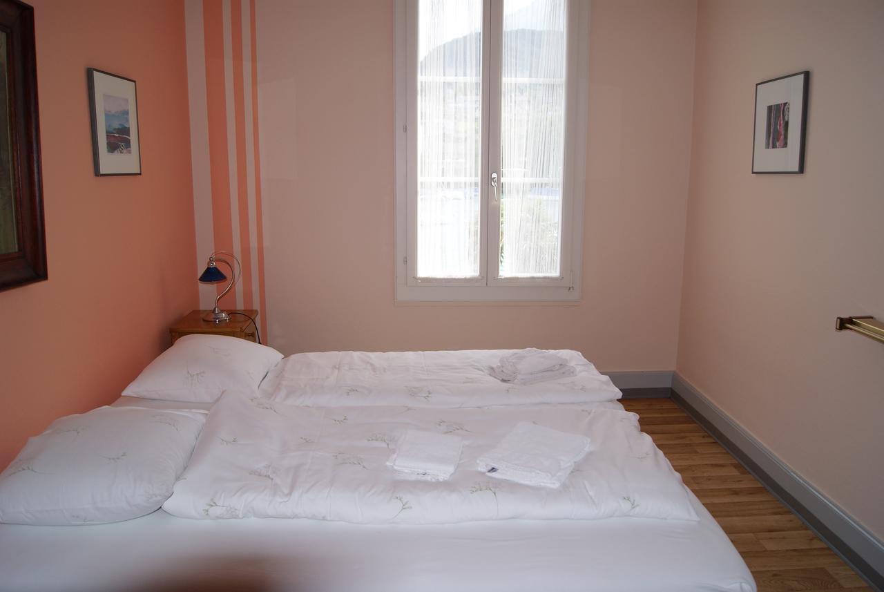 Hotel Schlosspintli Spiez Bagian luar foto
